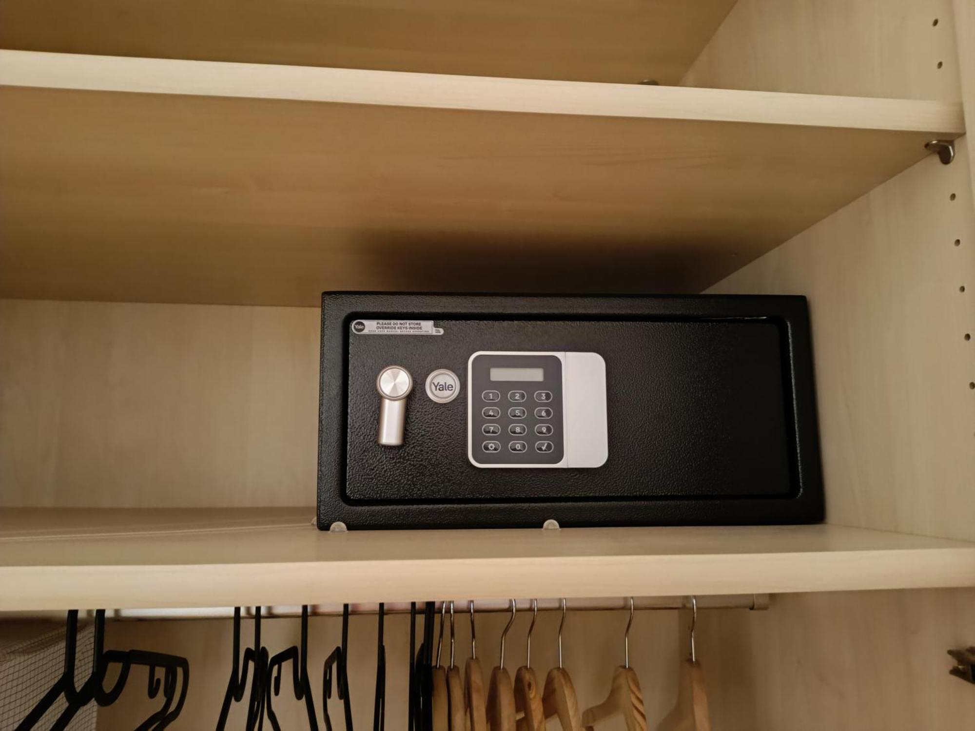 Janlouis Apartament *